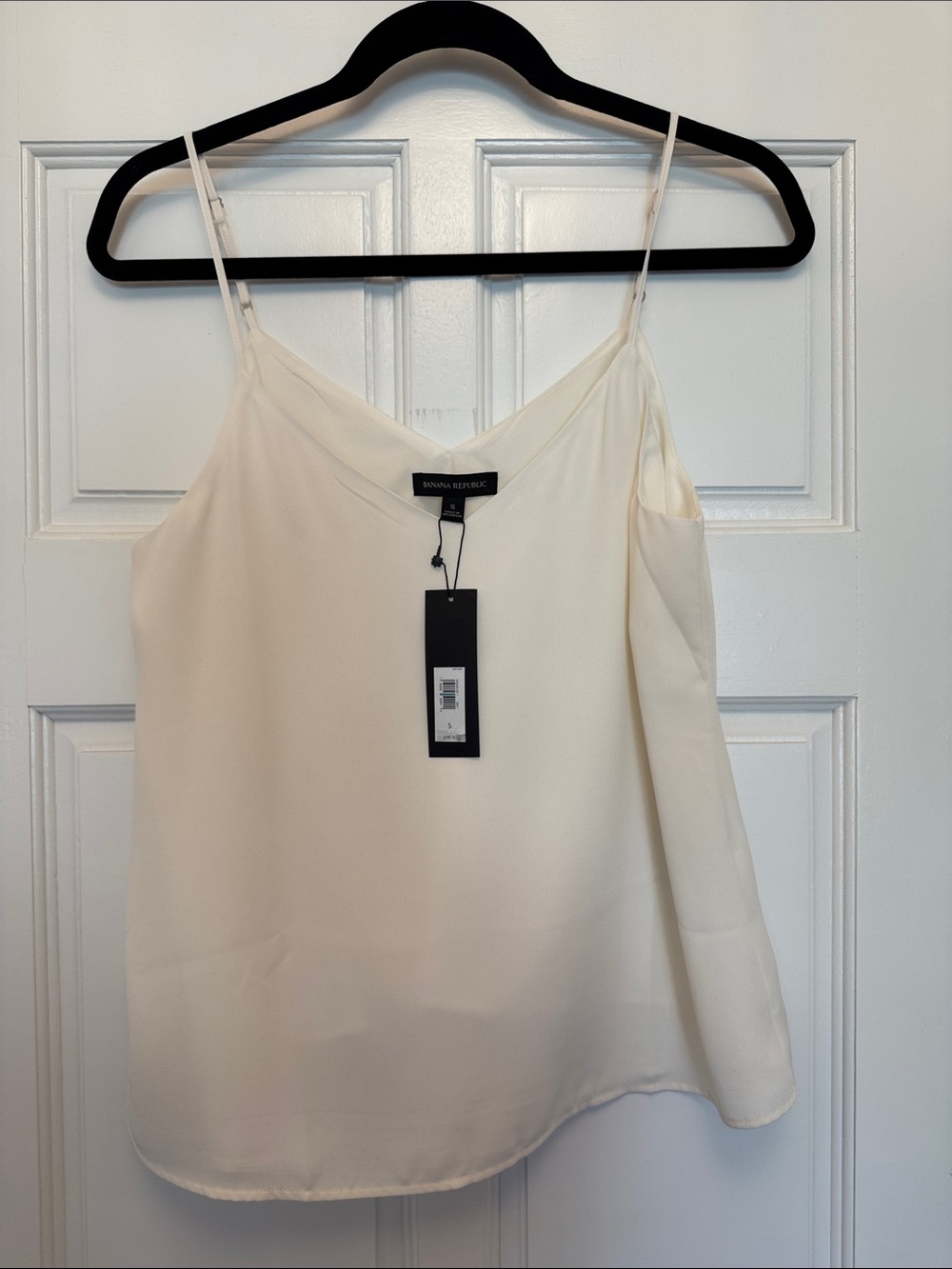 Banana Republic Ivory V-Neck Spaghetti Strap Cami